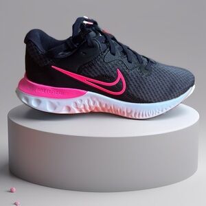 Women’s Nine Renew Run 2 (New in Box)